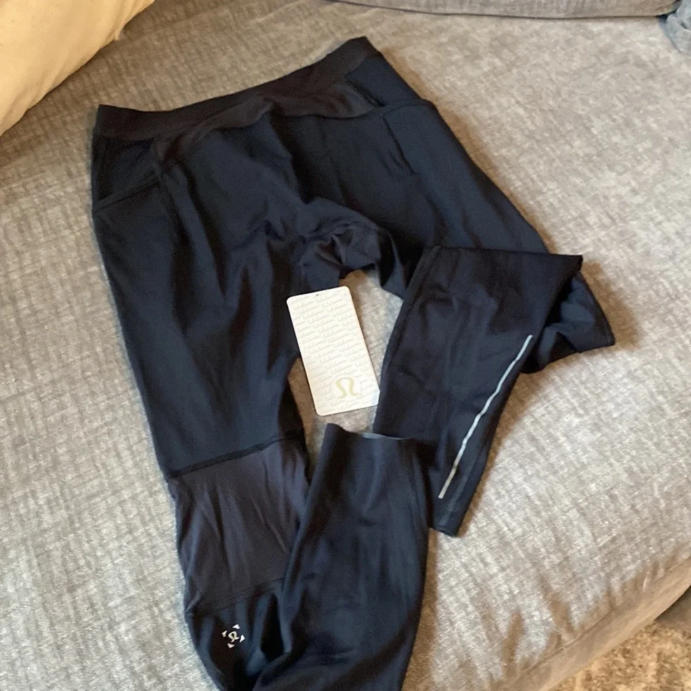 LULULEMON SURGE LIGHT TIGHT - Picture 4 of 8